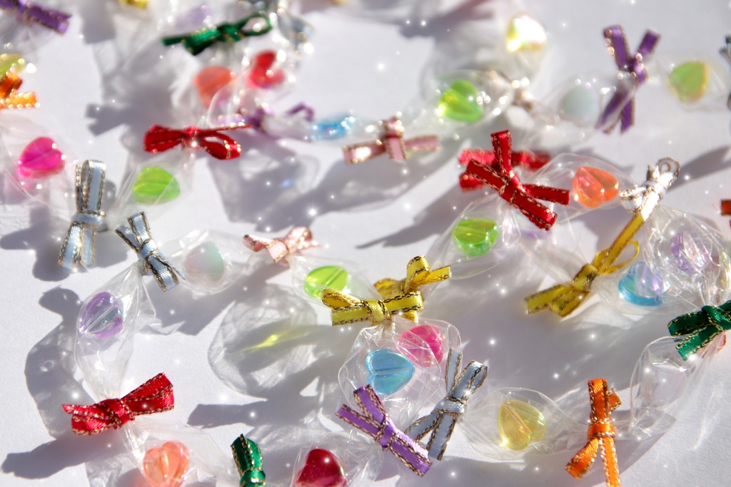 キャンディレイ　ネックレス