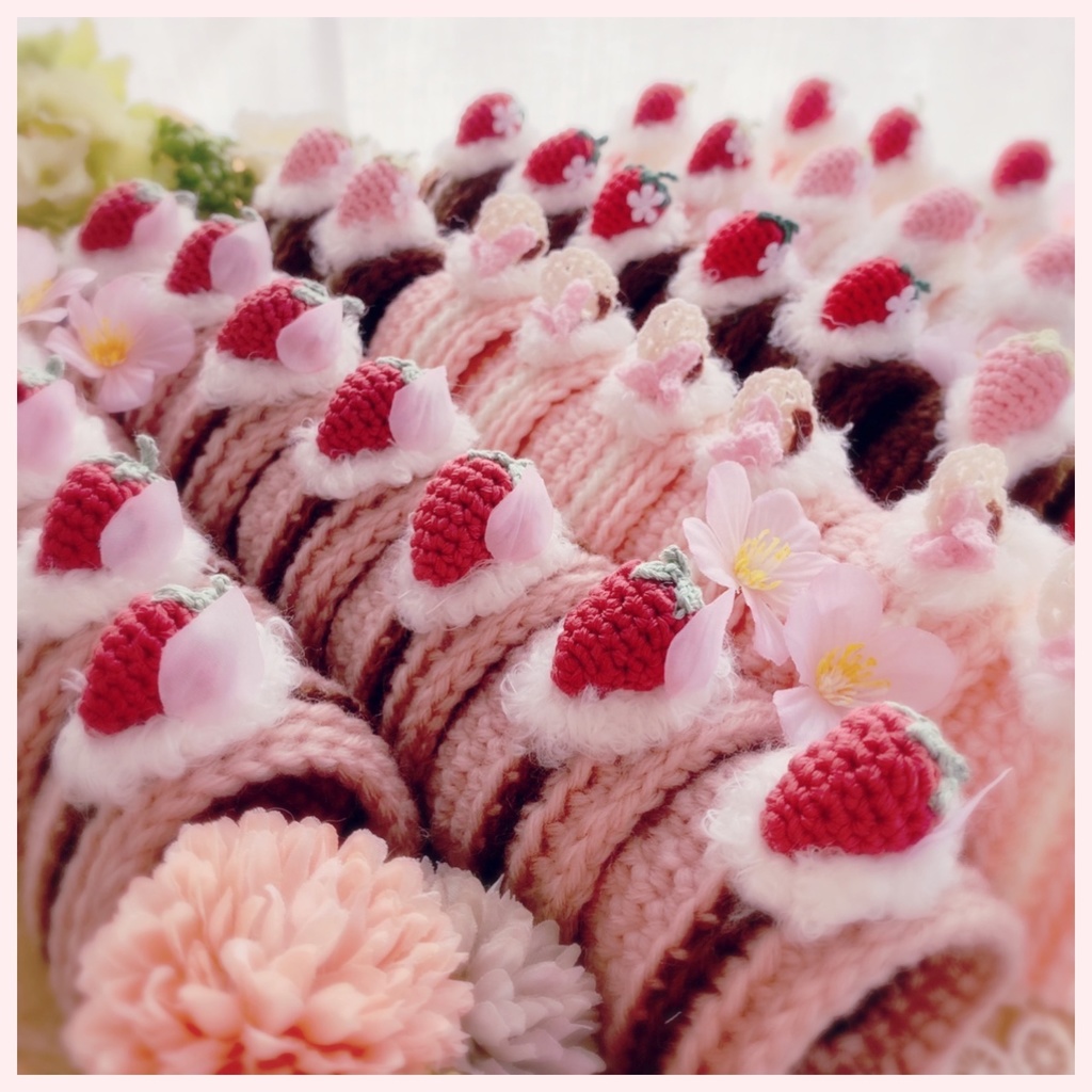 🌸🍫 おまんじゅう着ぐるみ 桜ショコラのロールケーキ