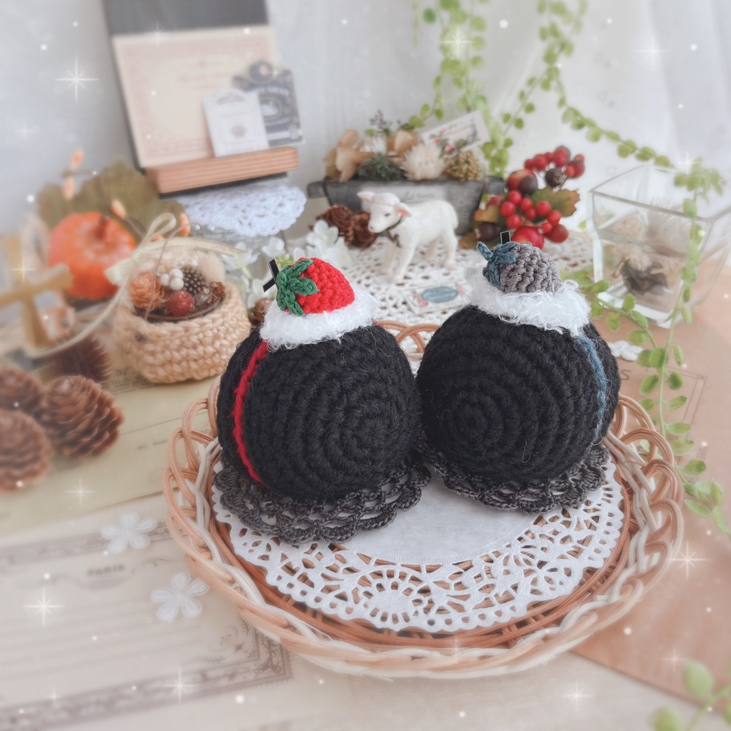 ☠️🍓おまんじゅう着ぐるみ 毒いちごのロールケーキ 🍓☠️