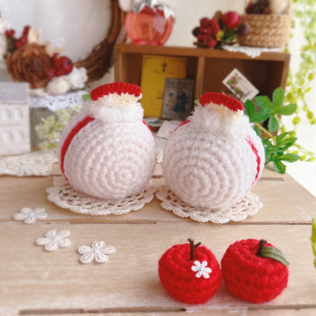 🍎おまんじゅう着ぐるみ りんごのロールケーキ🍎