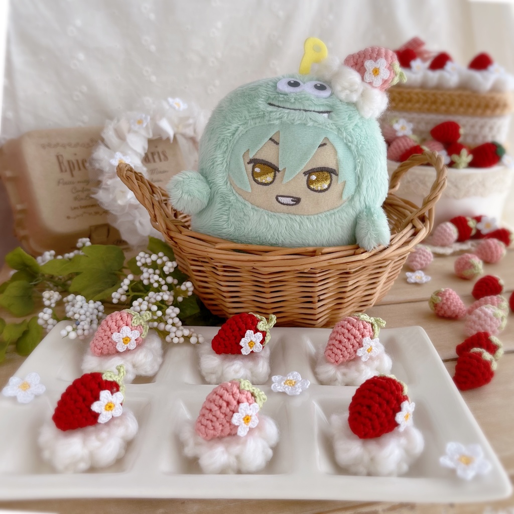 🍓摘みたていちごのブローチ🍓