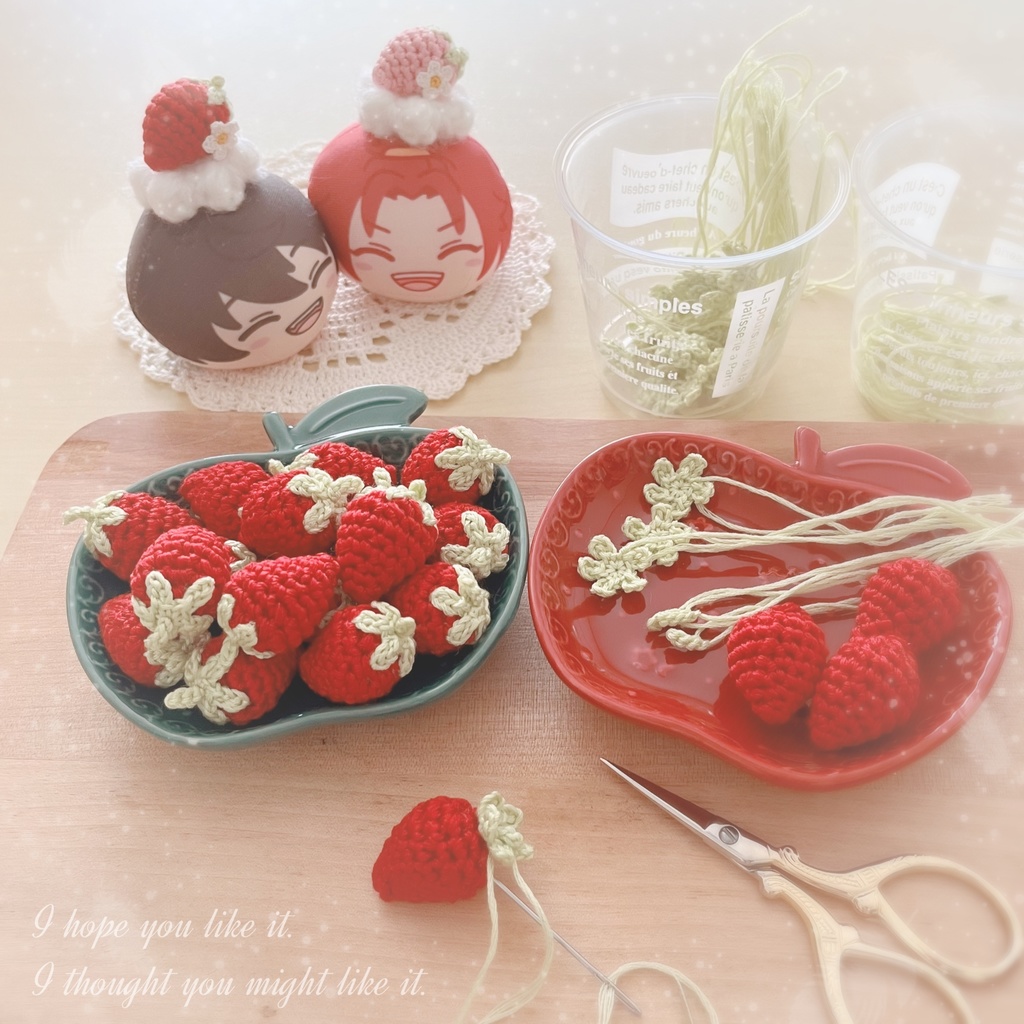 🍓摘みたていちごのブローチ🍓