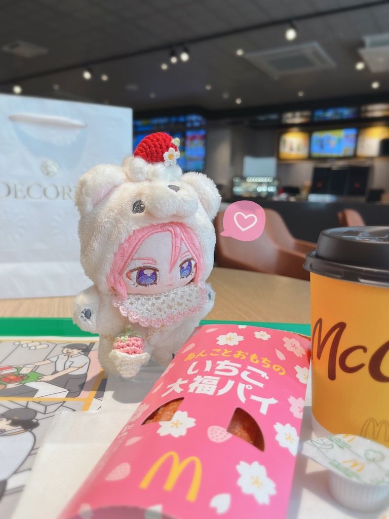 🍓摘みたていちごのブローチ🍓