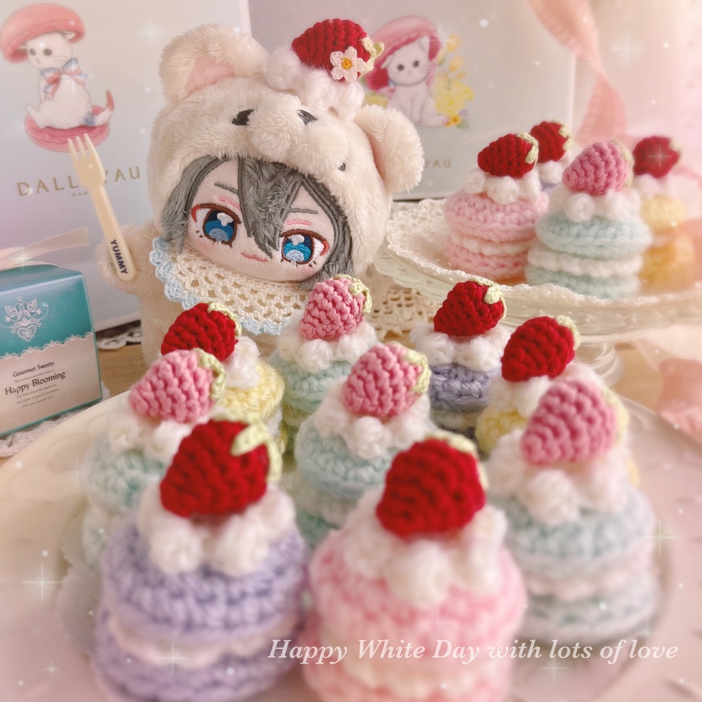 🍓摘みたていちごのブローチ🍓