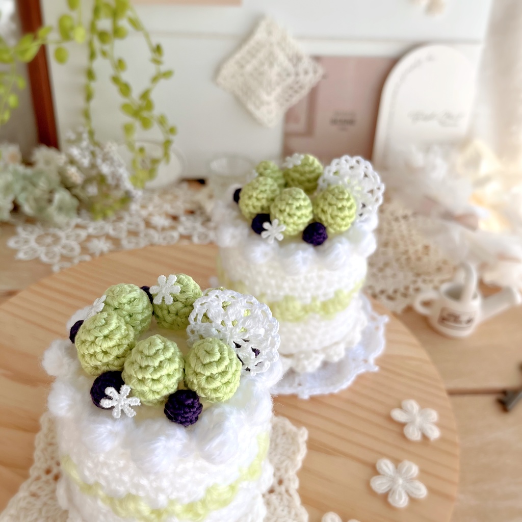 💚手の平サイズのあみぐるみケーキ Your Majesty💚