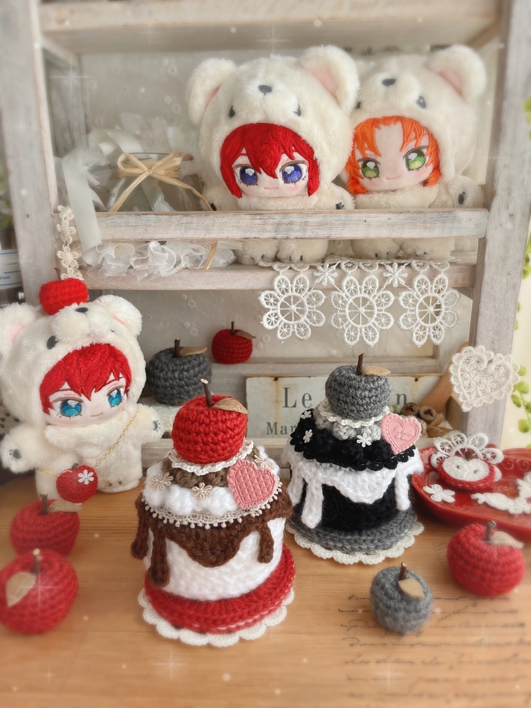 🍎手の平サイズのあみぐるみケーキ 姫りんごの秋色ケーキ🍎