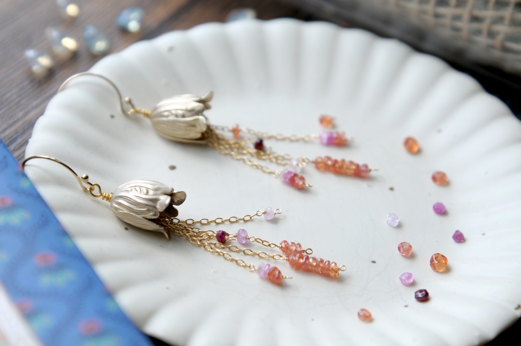 【宝石の国】パパラチアサファイアのピアス【パパラチアイメージ】