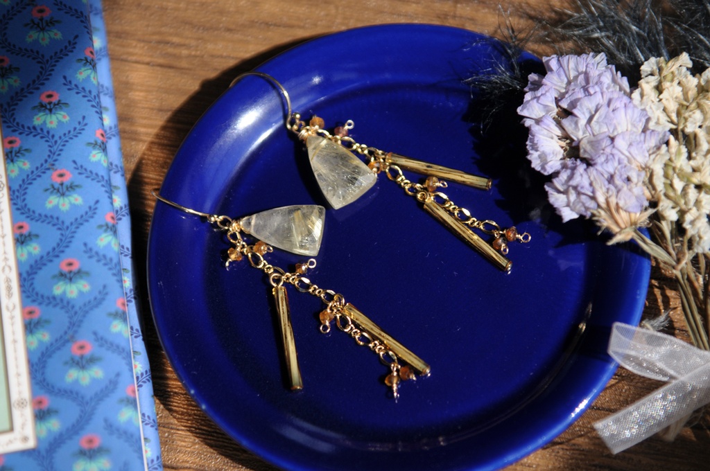 【宝石の国】ルチルクォーツのピアス