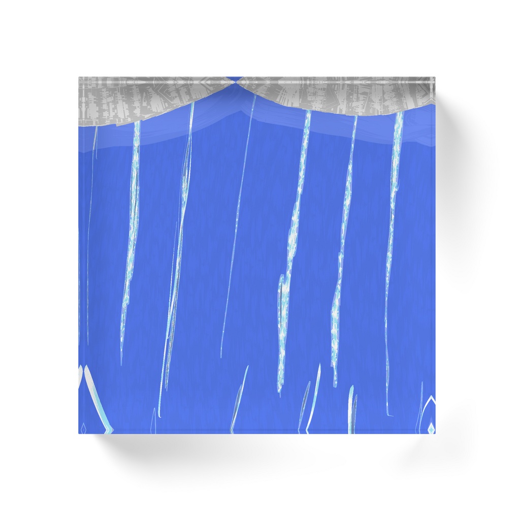 雨が 降り始めた
