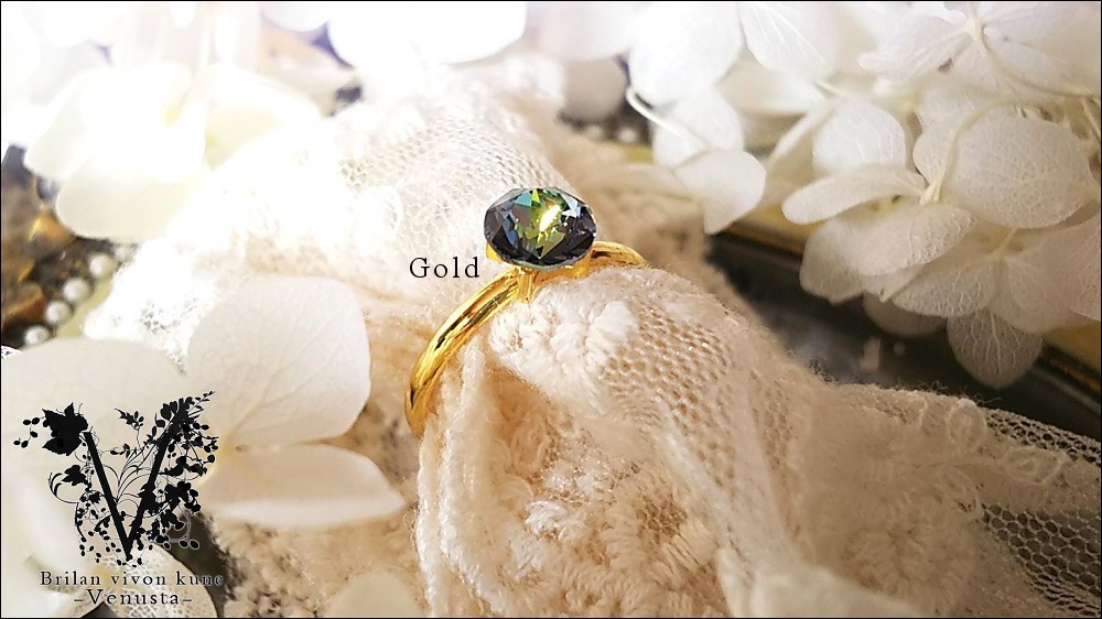 *クリスタルサハラの一粒リング(ネックレス)*