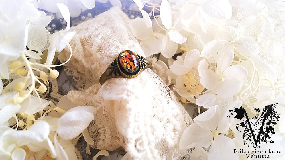 *ブラックオパールのヴィンテージリング*