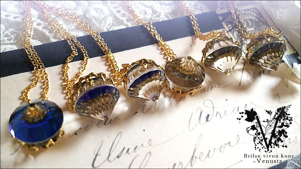 *鉱石風ヴィンテージスワロのネックレス*