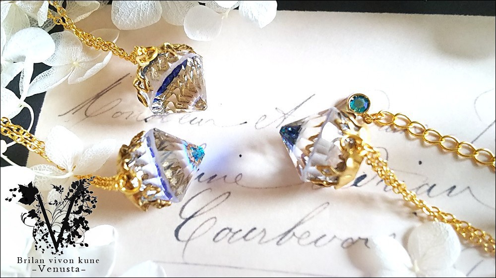 *鉱石風ヴィンテージスワロのネックレス*