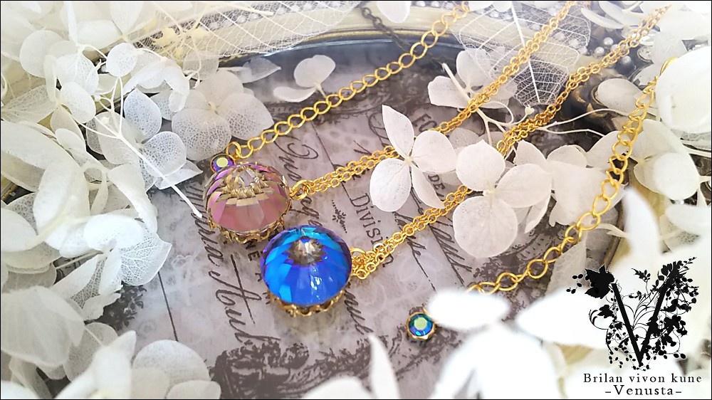 *鉱石風ヴィンテージスワロのネックレス*