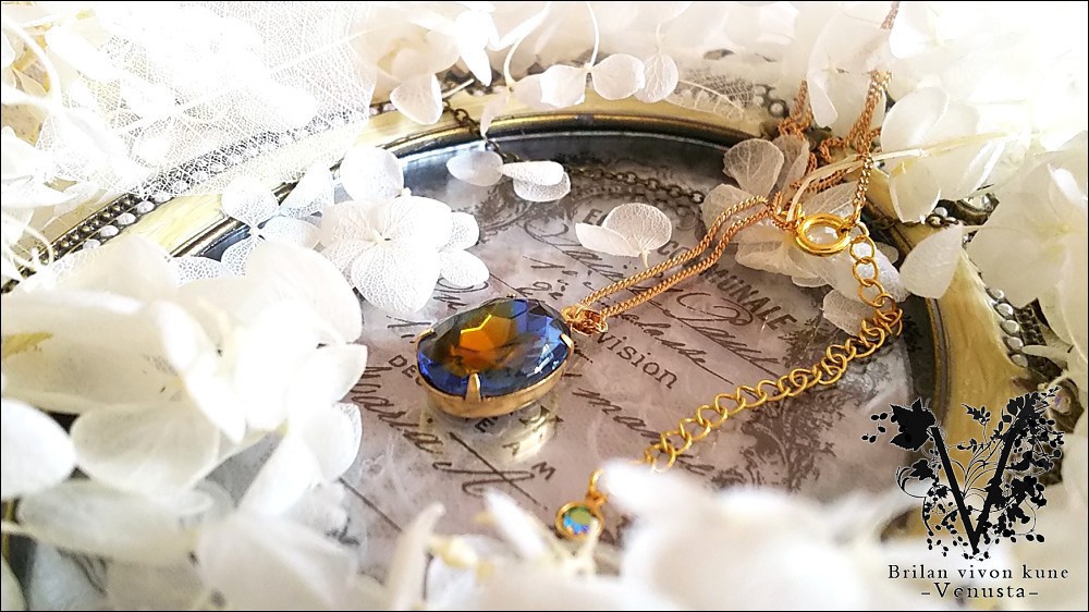 *夕暮れ世界のヴィンテージガラス-ネックレス-*