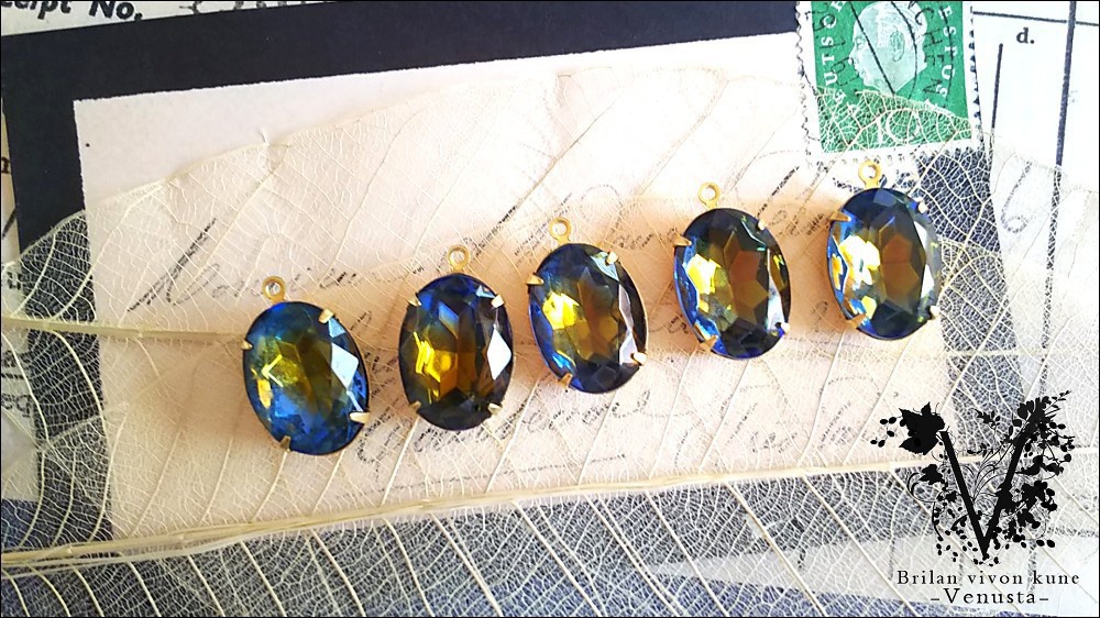 *夕暮れ世界のヴィンテージガラス-ネックレス-*