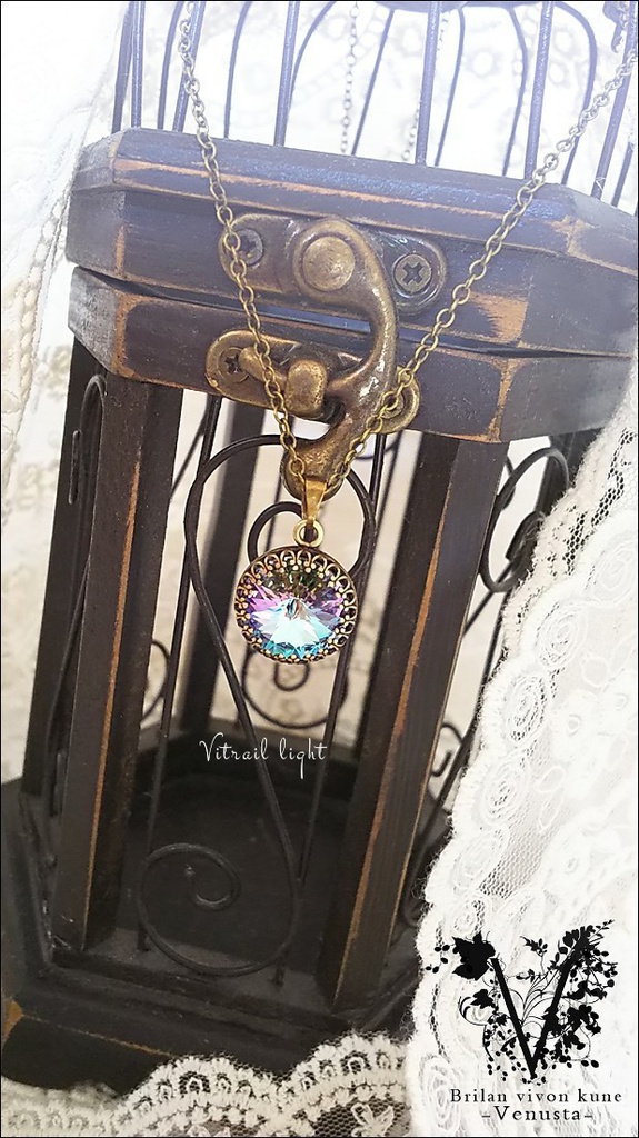 *華やかな一粒の魅力-ヴィトレイルライト・リヴォリ-*