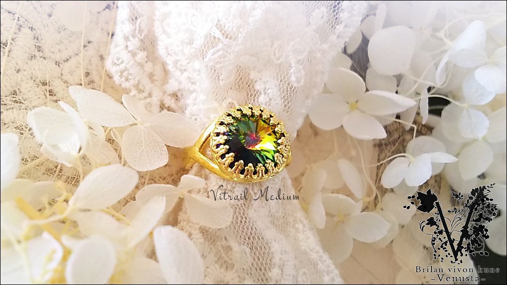 *魅惑のヴィトレイルミディアムのベゼルリング-Vintage-*