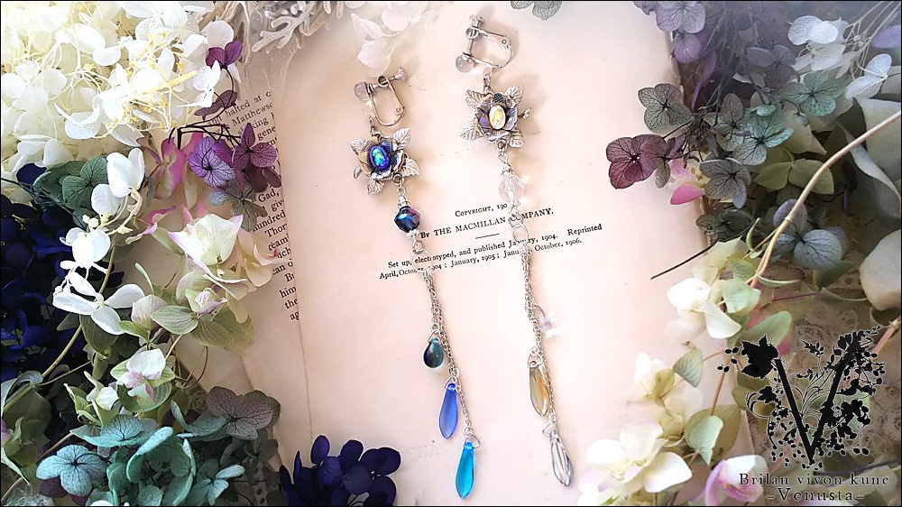 *太陽と月のアシンメトリーイヤリング-Vintage-*