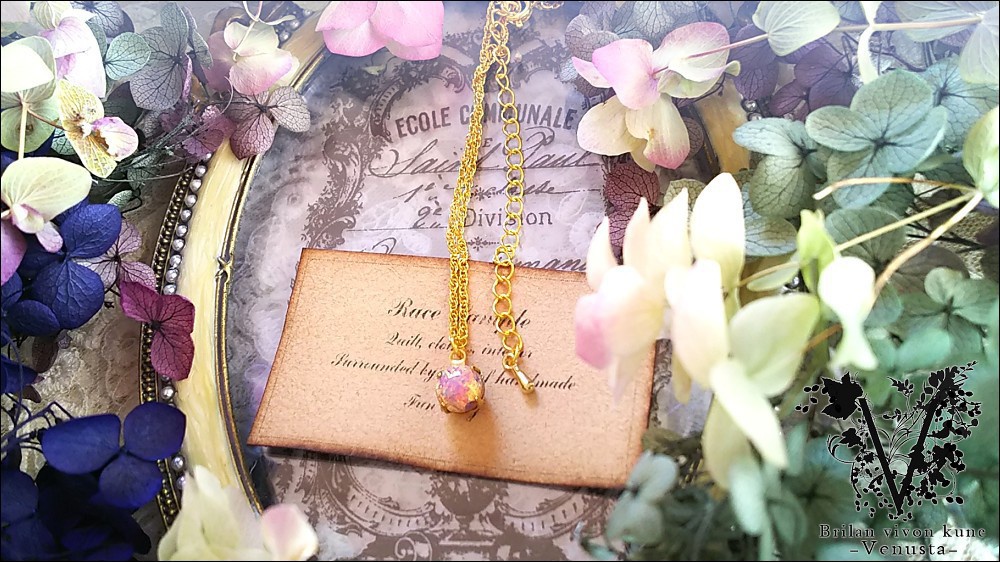 *普段使いのヴィンテージオパールネックレス*