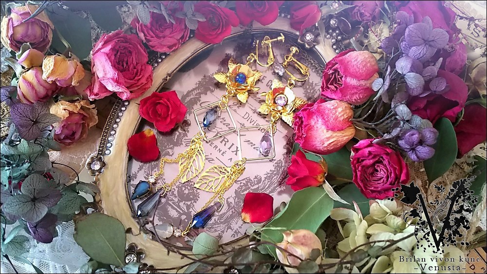 *朝と夜のアシンメトリーイヤリング-Vintage-*