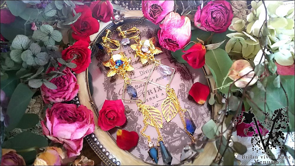 *朝と夜のアシンメトリーイヤリング-Vintage-*