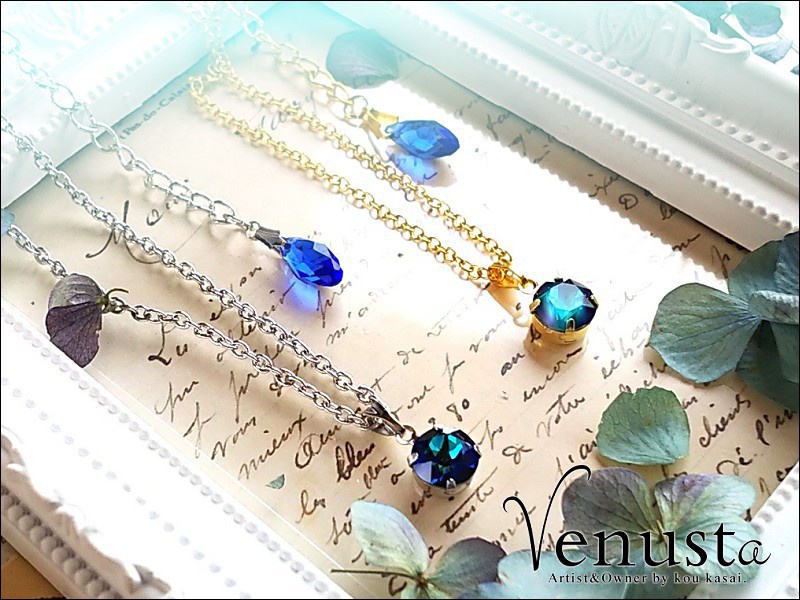 煌めく深海の宝石-バミューダブルーのネックレス-