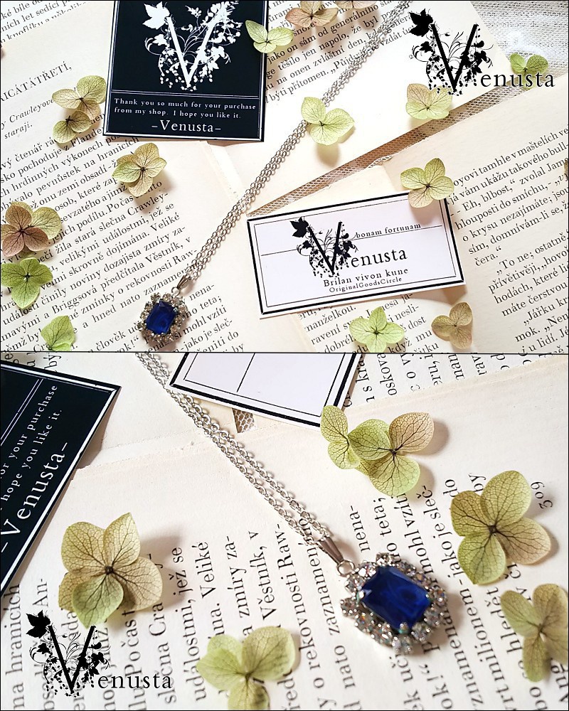 夜に零れる優雅な青-ロマンティックな華箱に隠して-