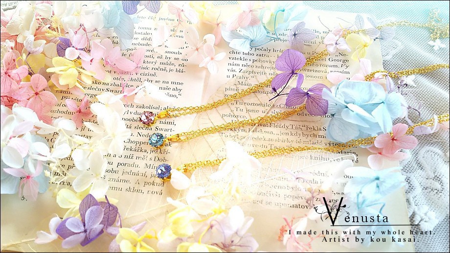 *清澄な青・ライトサファイアの一粒ネックレス*