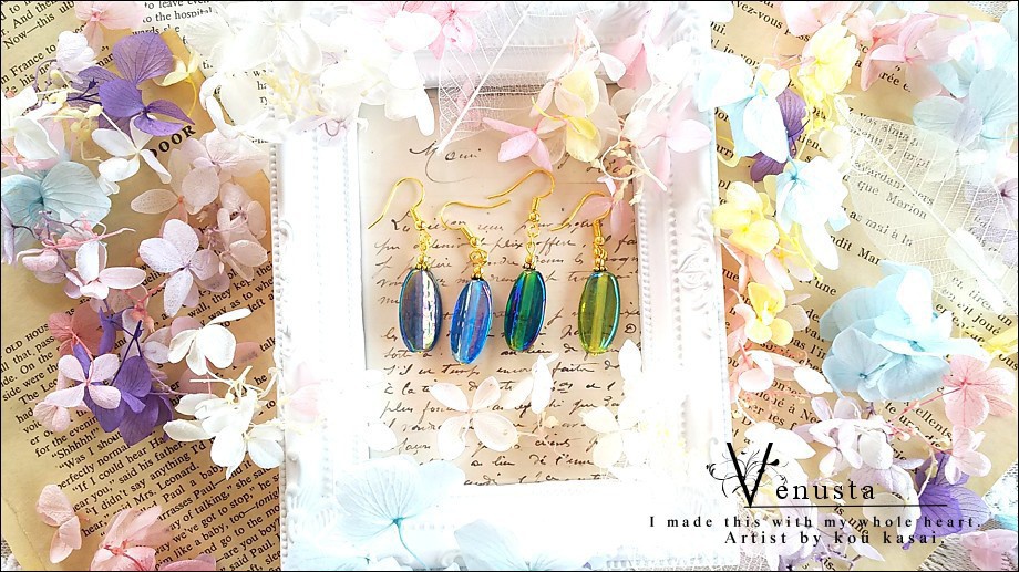 *煌めき鮮やかインドビーズのピアス*