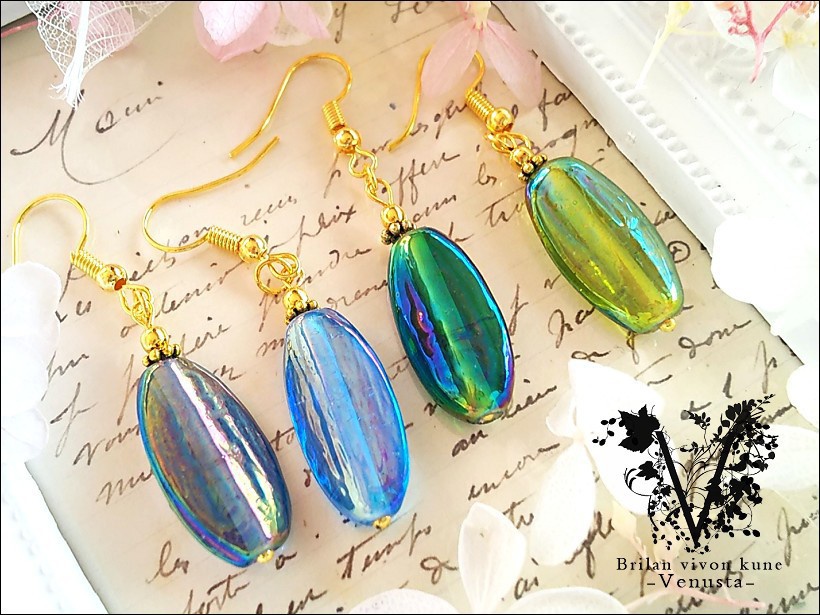 *煌めき鮮やかインドビーズのピアス*