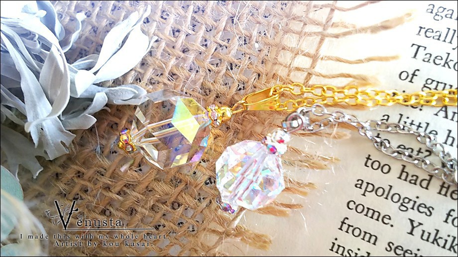 *カットが美しいヴィンテージスワロフスキーのネックレス*