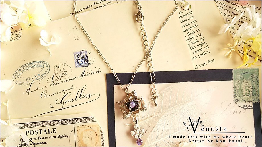 *優雅なクリスタル×ヴァイオレット-ヴィンテージガラスのシンプルネックレス-*