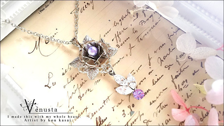 *優雅なクリスタル×ヴァイオレット-ヴィンテージガラスのシンプルネックレス-*