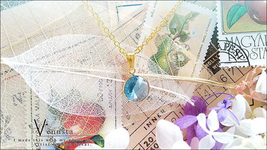 *透き通ったアクアのヴィンテージスワロフスキーネックレス*