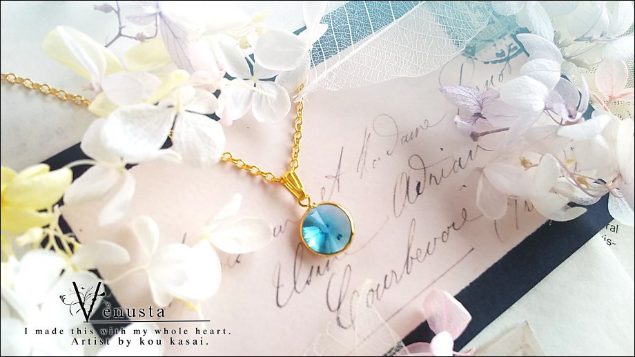 *透き通ったアクアのヴィンテージスワロフスキーネックレス*