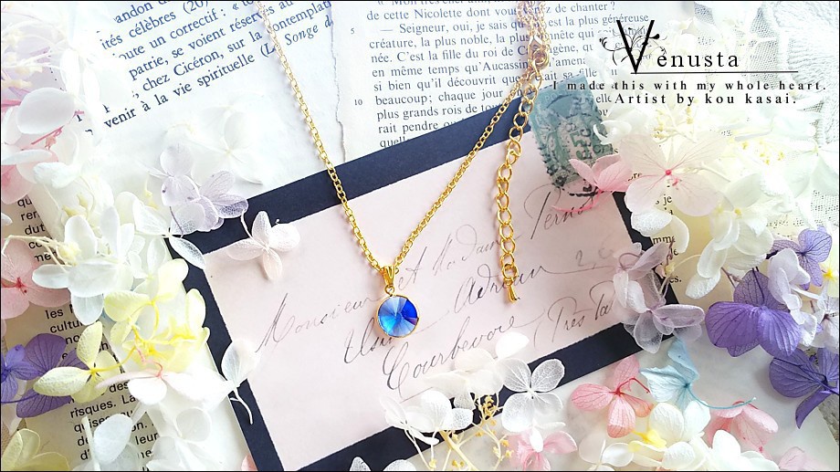 *青く澄んだサファイアのヴィンテージスワロフスキーネックレス*