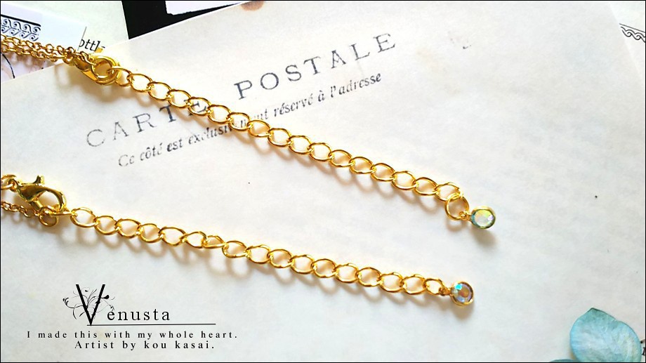 *艶やかジョンキルオーロラのヴィンテージガラスネックレス*