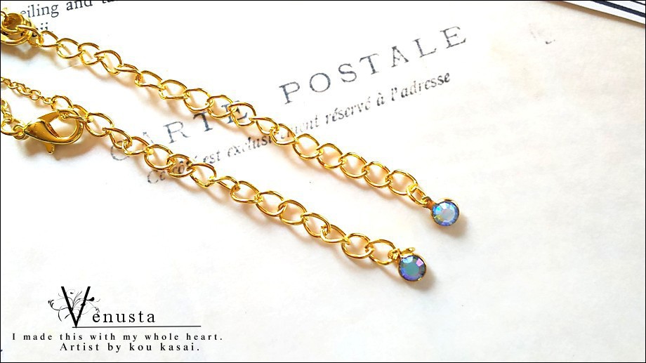 *艶やかアクアオーロラのヴィンテージガラスネックレス*