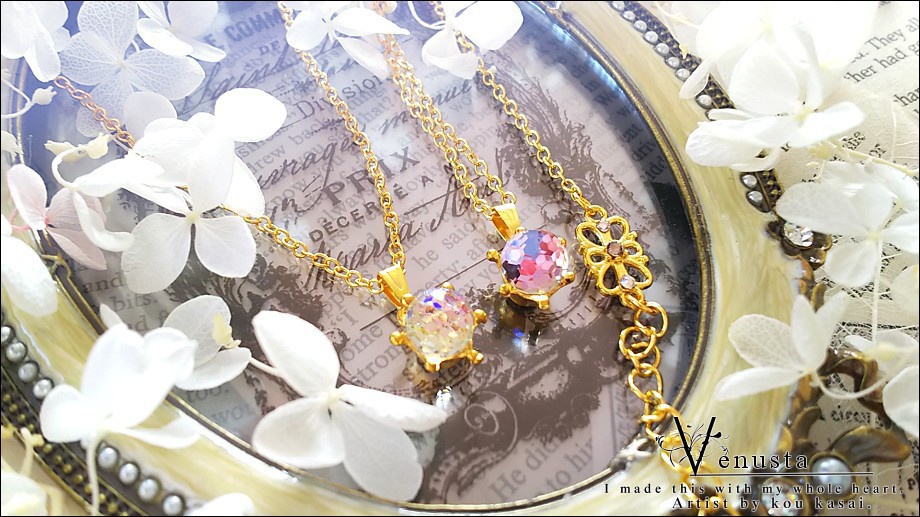 *ヴィトレイルライトのミラーボールネックレス-ヴィンテージ-*ゴールド