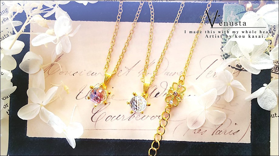 *ヴィトレイルライトのミラーボールネックレス-ヴィンテージ-*ゴールド