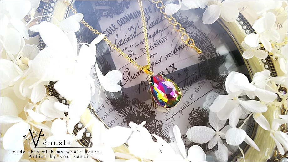 *虹色雫のネックレス-ヴィトレイルガラスストーン-*