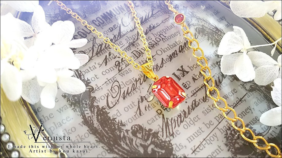 *甘く可憐なローズカラーのプチネックレス-ヴィンテージガラス-*