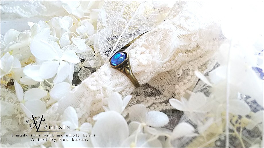 *サファイアオーロラのヴィンテージリング*