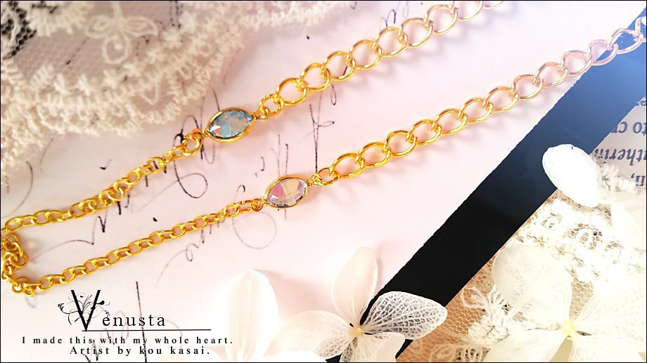 *煌びやかなクロスのネックレス-ヴィンテージスワロフスキー-*