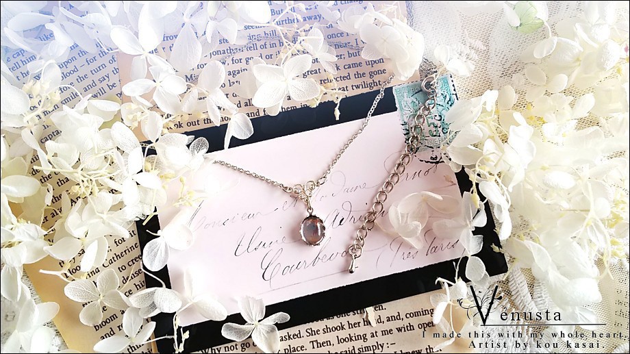 *繊細なグラデーションのプチネックレス-ヴィンテージガラス-*