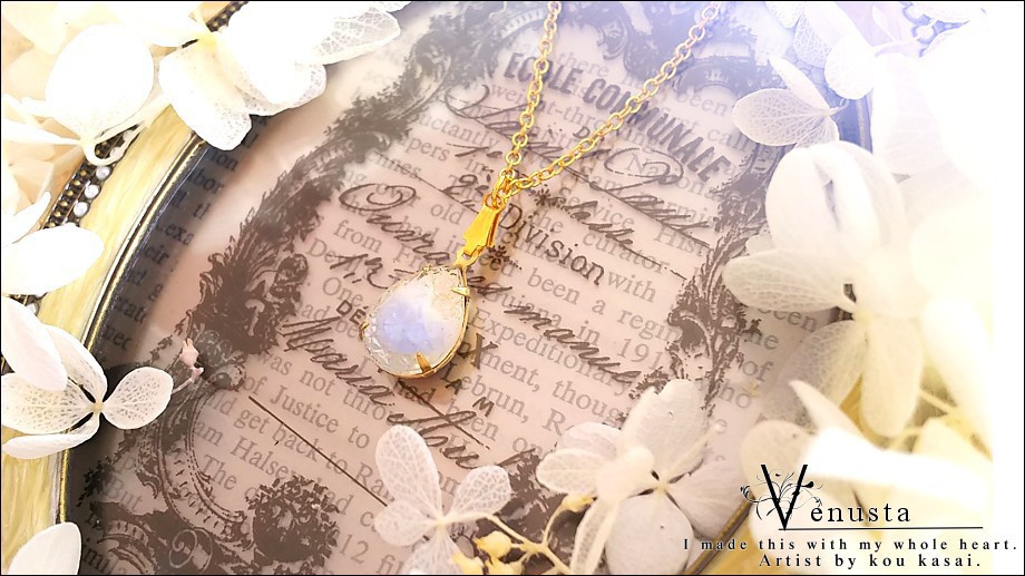 *涼やかブルーグレーギブレのネックレス-ヴィンテージガラス-*