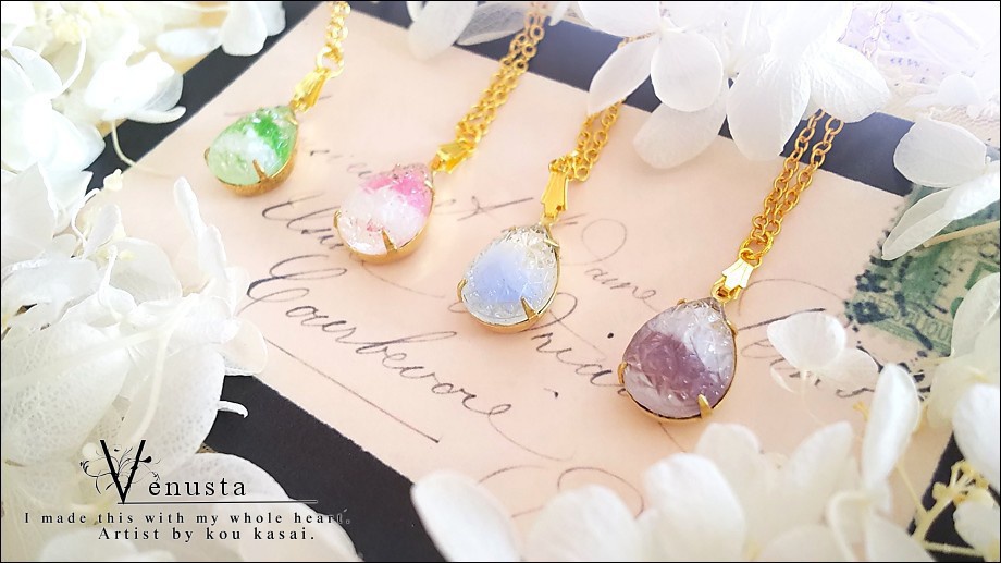 *涼やかブルーグレーギブレのネックレス-ヴィンテージガラス-*