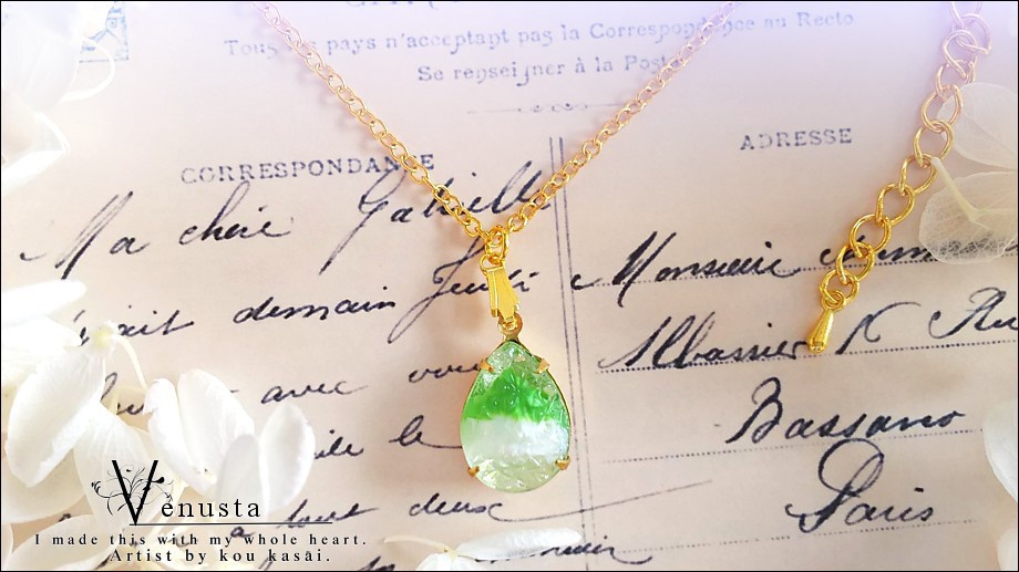 *涼やかミントカラーギブレのネックレス-ヴィンテージガラス-*