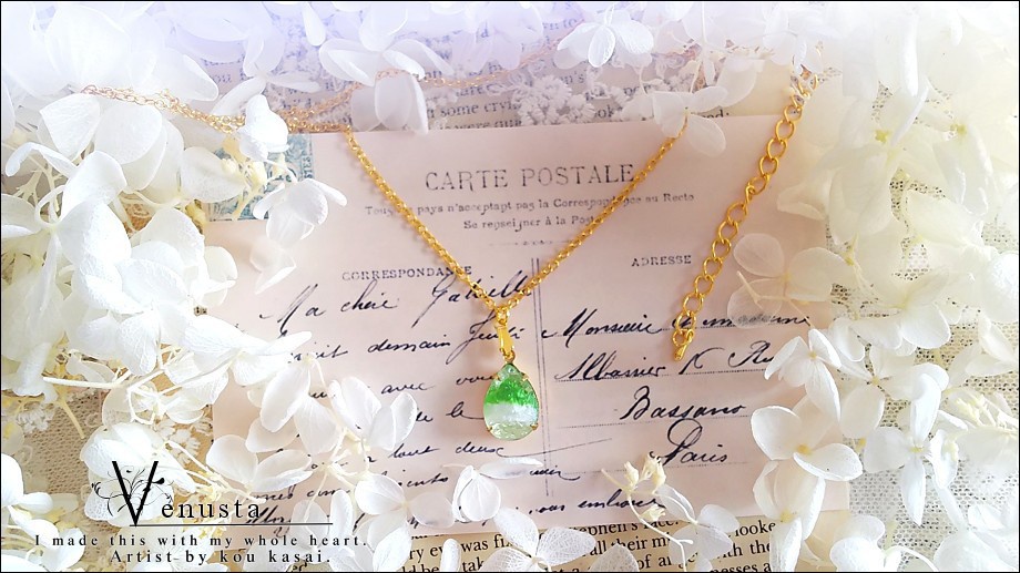 *涼やかミントカラーギブレのネックレス-ヴィンテージガラス-*